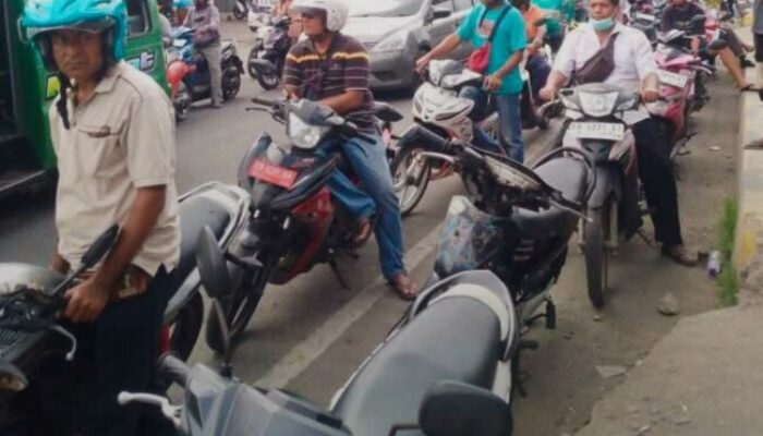 Pertamina Pastikan Stok Aman, Antrean Panjang Pada SPBU di Ende Segera Terurai
