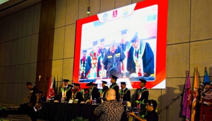 UCB Siap Buka Fakultas Kedokteran, Targetkan 30% Dosen Bergelar Doktor pada 2028