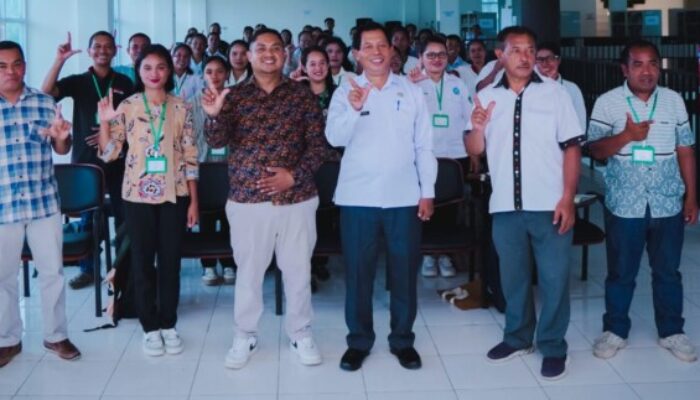 Reflkesi Kegiatan Perpustakaan dan Kearsipan Kabupaten Manggarai Timur: “Sebuah Panggilan Menuju Generasi Emas 2045 Melalui Kegiatan Membaca Nyaring”