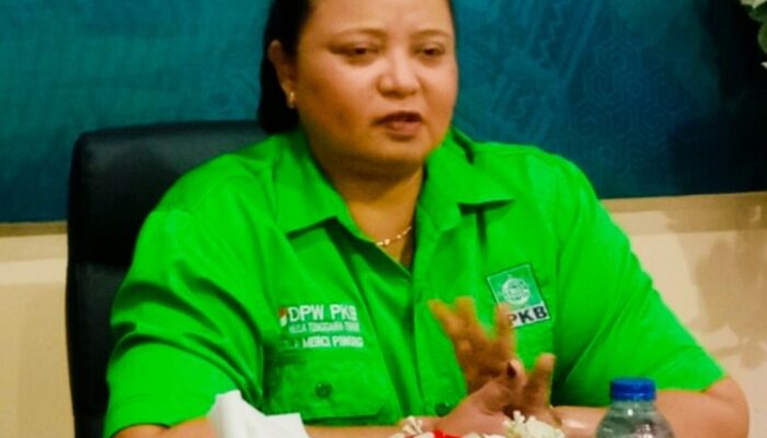 Anggota DPRD NTT “Mercy Piwung” Soroti Kisruh Data Info GTK di SMKN Talibura, Minta Sekolah dan Disdikbud NTT Bertindak Cermat