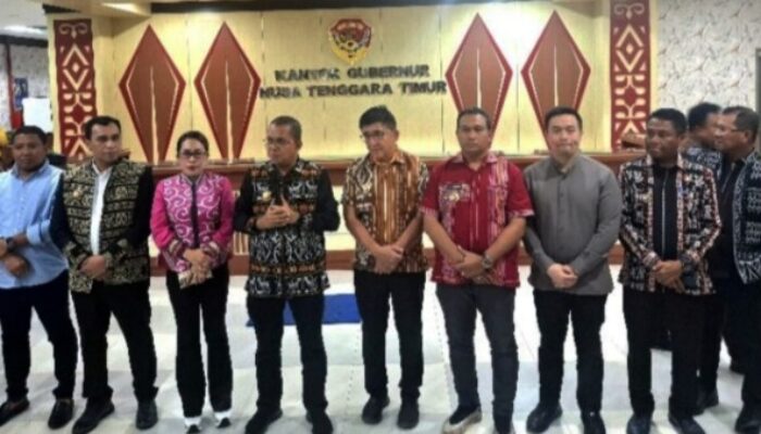 RUPS Bank NTT Berlangsung Alot, Direksi dan Komisaris Dirampingkan
