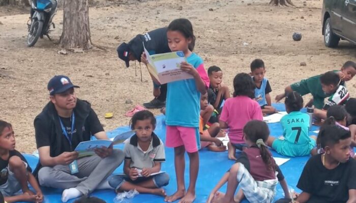 YASPORA NTT Dampingi 49 Murid SDI Kombakua melalui PFA Berbasis Literasi di Nagekeo