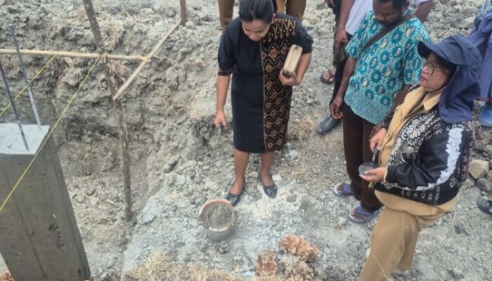 Menata Sekolah, Menyiapkan Masa Depan: SMKN 1 Taebenu Bangun Dua RKB